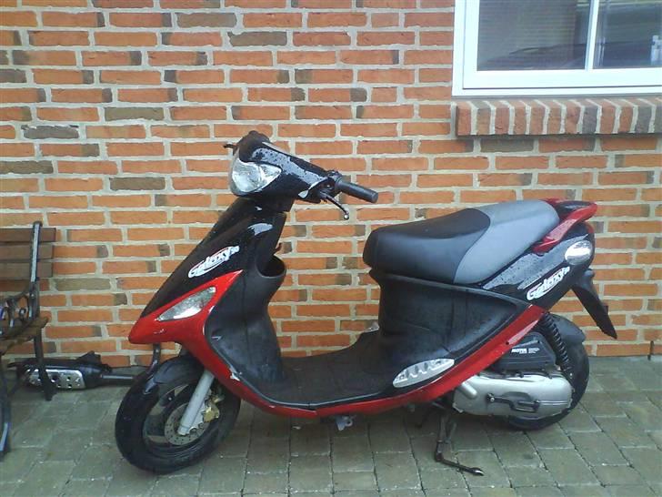 PGO Galaxy billede 1