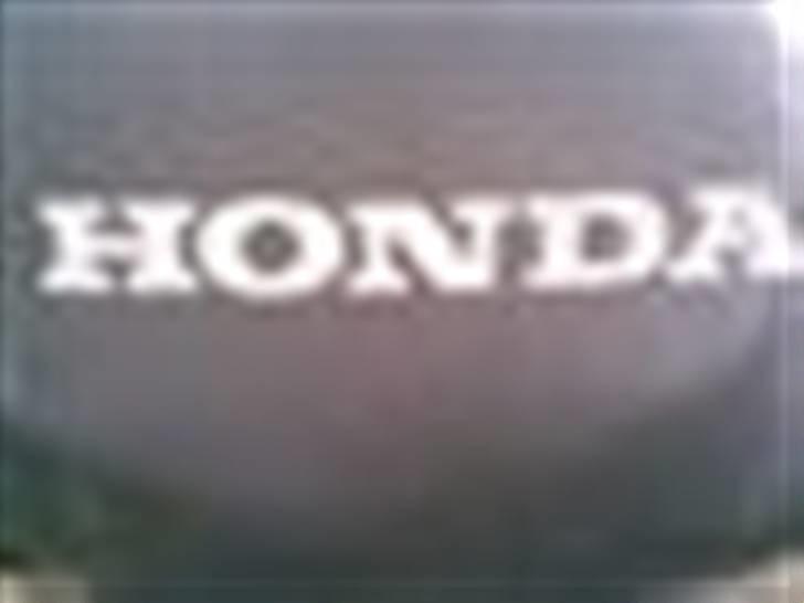 Honda wallaro ( skrottet) billede 3