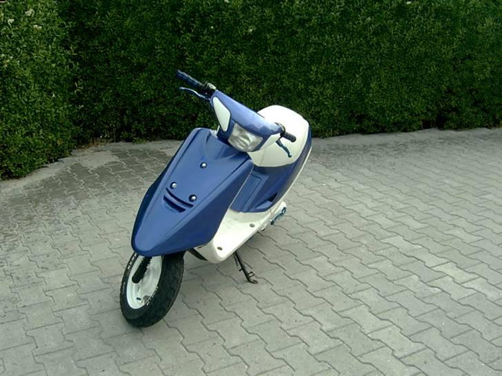 Yamaha jog Solgt billede 3