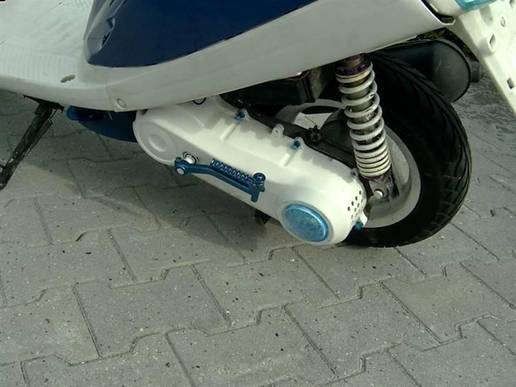 Yamaha jog Solgt billede 6