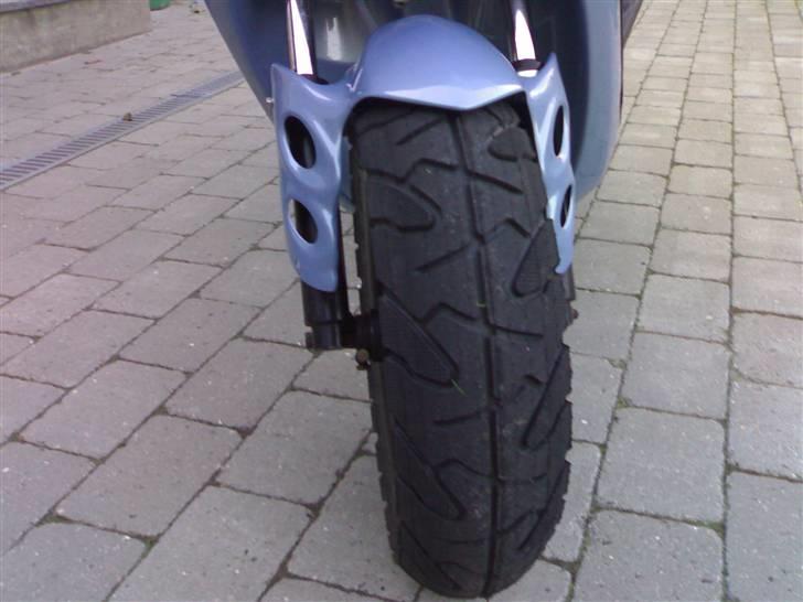 Yamaha neos TIL SALG - de nye dæk + den nye tnt spy skærm :) billede 14