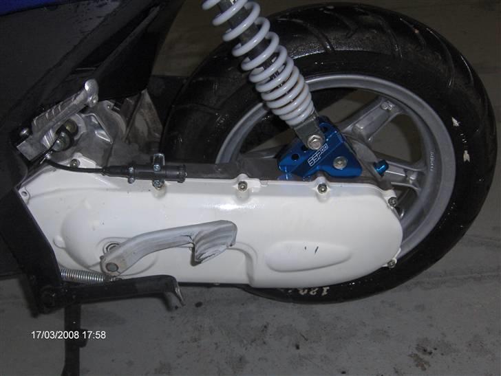 Yamaha Jog R  (Solgt) - Forhøjer og choker billede 5