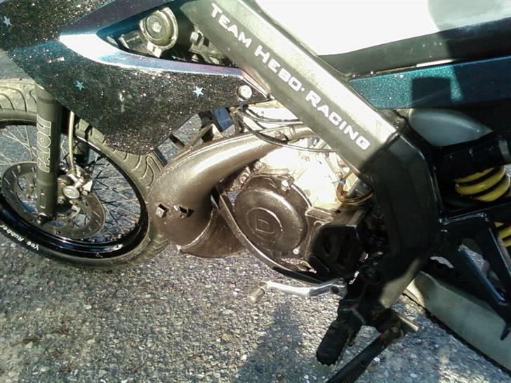 Derbi Senda SM (BYTTET) - Venstre side af motoren billede 10