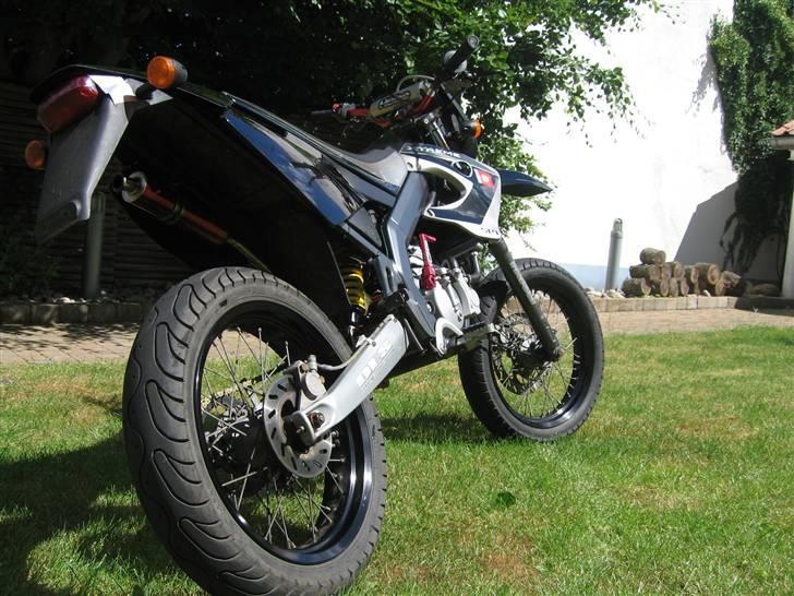 Derbi Senda SM Extreme Byttet - Bagfra, som vi kan lide det;) billede 3