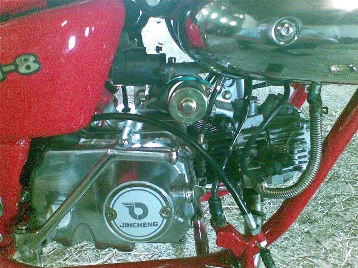 Jincheng Jc50q-8 skadet billede 4