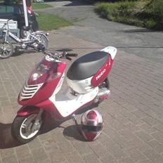 Aprilia Sonic GP ..  (SOLGT) :'(