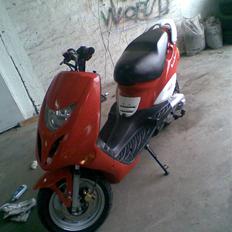 Adly thunderbike ( SOLGT )