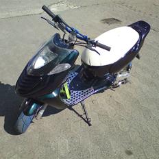 Aprilia sonic [solgt]