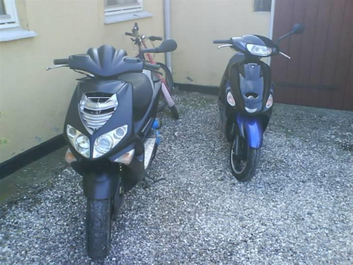 Giantco sprint sport  - det er så mine to LYN ! :p billede 7