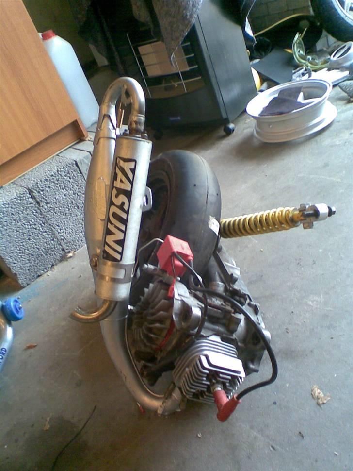 Suzuki street magic Sælges - motoren som den står nu.. billede 12