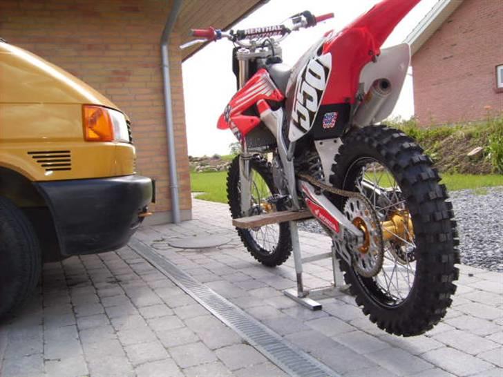 Honda 125cc  SOLGT - der hjemme ! billede 5