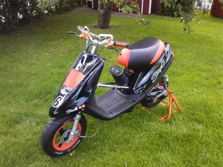 Yamaha jog LC (STJÅLET) billede 4