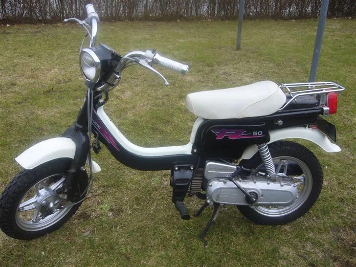 Suzuki FZ50 billede 1