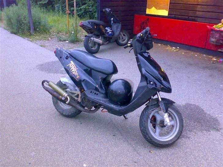 PGO Tornado 50 SOLGT - færdi samlet men der kommer nye skjolde og mange andre ting billede 1