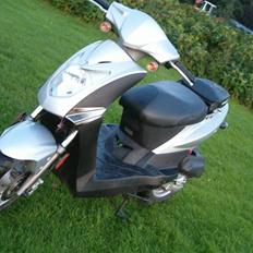 Kymco Agility 50 Solgt 