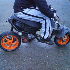 Aprilia Sonic / Aerox TS