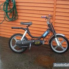 Piaggio vespa Bravo (SOLGT) 