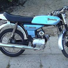 Yamaha 4 gear DX *BYTTET*