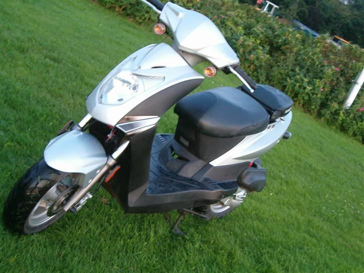 Kymco Agility 50 Solgt  - 04.07.2007 billede 2