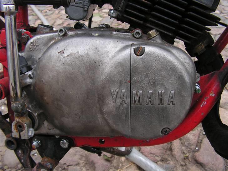 Yamaha TY 50 ( Projekt ) byttet - Motoren : ) den er pæn ( og stor ) billede 2