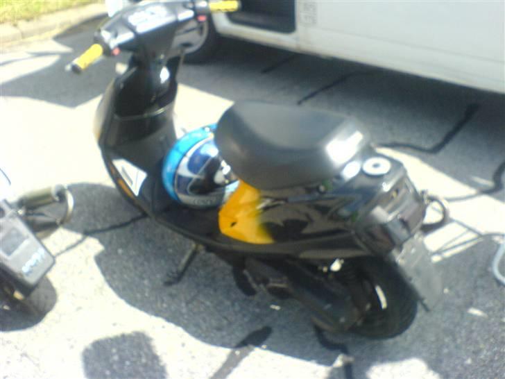 Yamaha Jog Fs (Denne som er lavet om til cykel&scooterhus - Pjokken Til Hjørringtræf billede 13