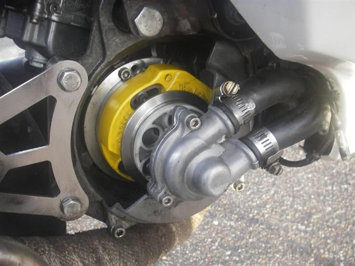 Yamaha Aerox 19,69hk LC DD SOLGT - Malossi MHR E-prom elektronisk tænding. med vandkølingen billede 11