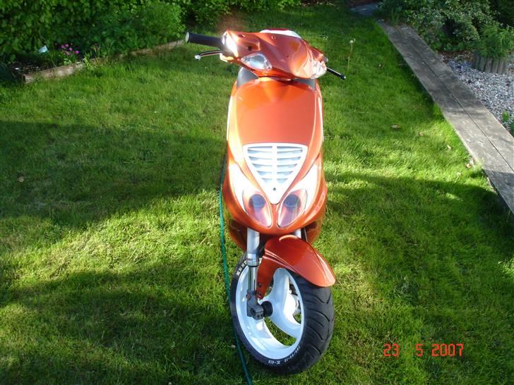 Piaggio Nrg Mc3 Solgt! - Smuk front med fed øjnskygge! billede 9