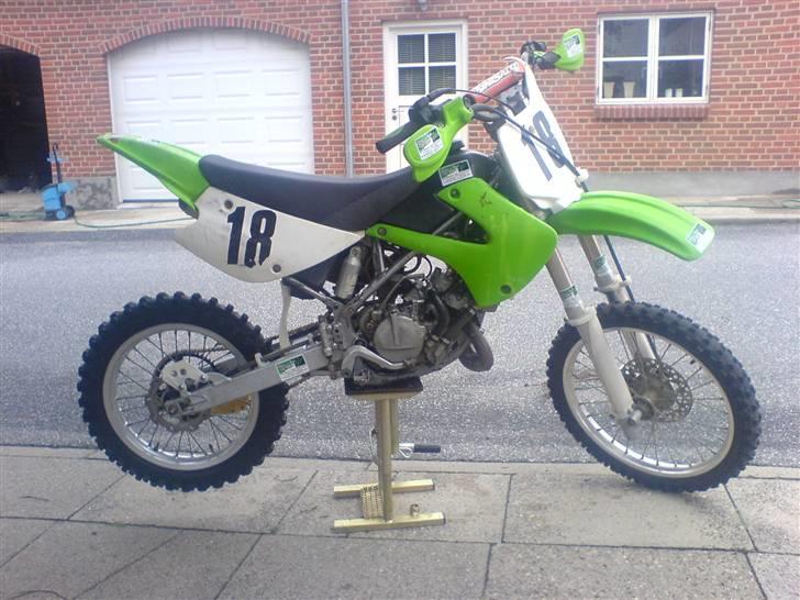 Kawasaki KX 85cc *Solgt* billede 4