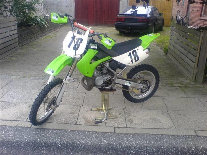 Kawasaki KX 85cc *Solgt* billede 7