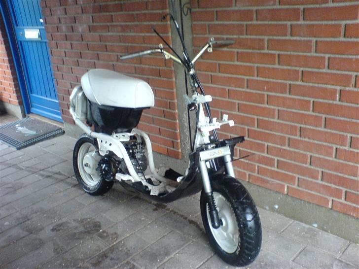 Yamaha Jog As ~BYTTET~ billede 8