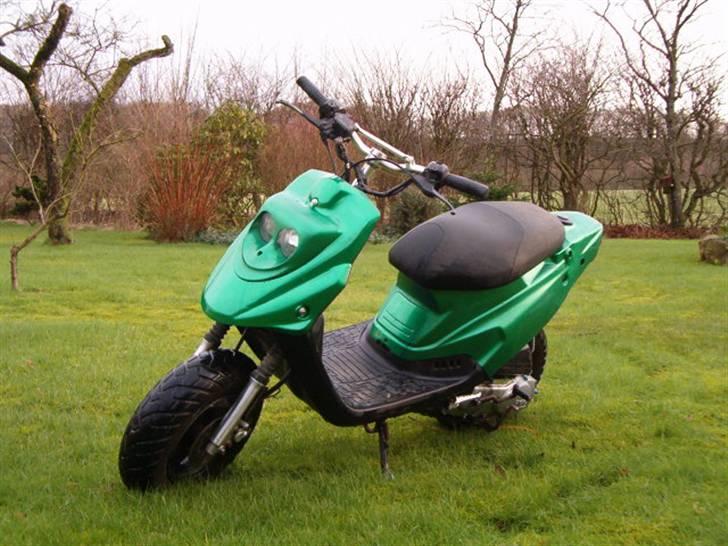 PGO Hot50 "solgt" - Før !! så der er da sket en del , hehe :D billede 7