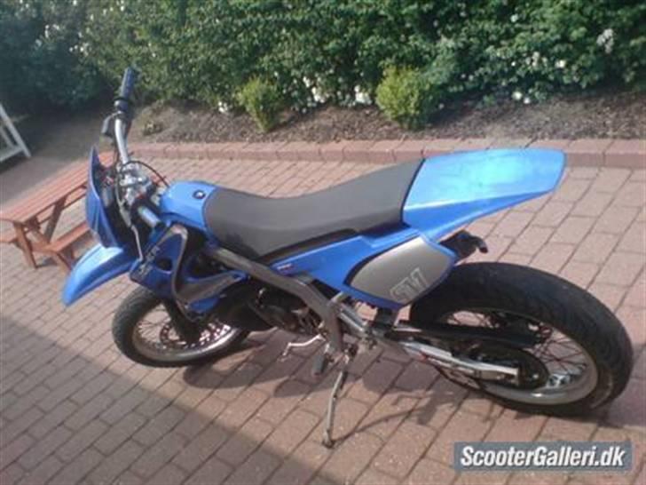 Derbi senda (SOLGT) billede 3