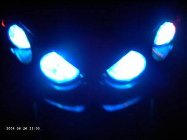 Suzuki Street Magic  (Solgt) - Legede lidt med forlygten og resultatet syntes jeg selv blev rimelig blæret ;) billede 9