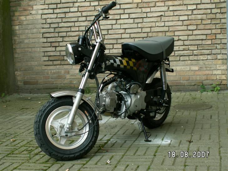 Honda  dax repro 125ccm billede 4