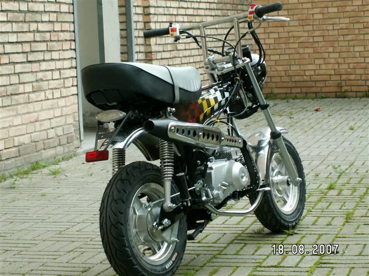 Honda  dax repro 125ccm billede 11