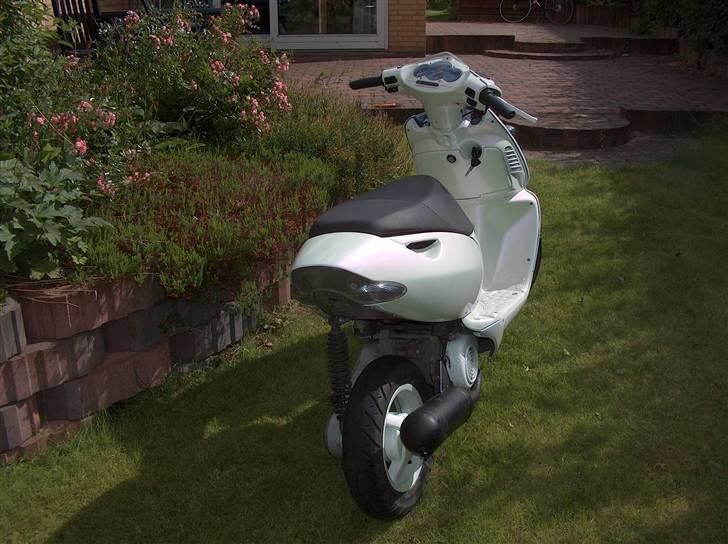 Aprilia Sonic GP SnowWhite Solgt billede 14