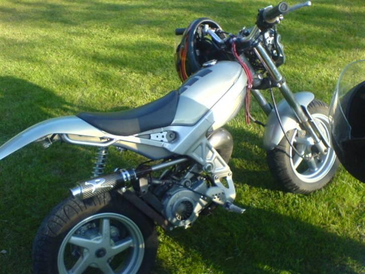 Suzuki Street Magic (Solgt) billede 1