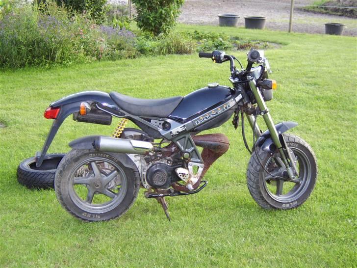 Suzuki street magic billede 3