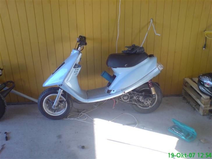 Yamaha Jog [SOLGT]  billede 1