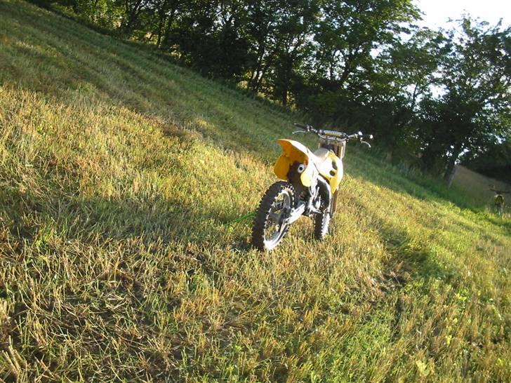 Suzuki RM125 - Byttet til Madass billede 4