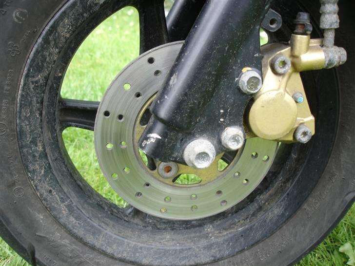 PGO Black Magic Solgt - forhjulet med skivebremse... det nåede jeg ikke lige at vaske. billede 10