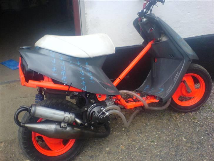 Yamaha jog Lc Solgt - med skjolde på, Hvor der er spartlet sonic grill ind i:P billede 14