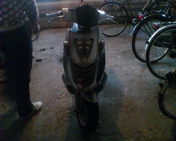 Aprilia Sonic[SOLGT] - Taget med mobil billede 1