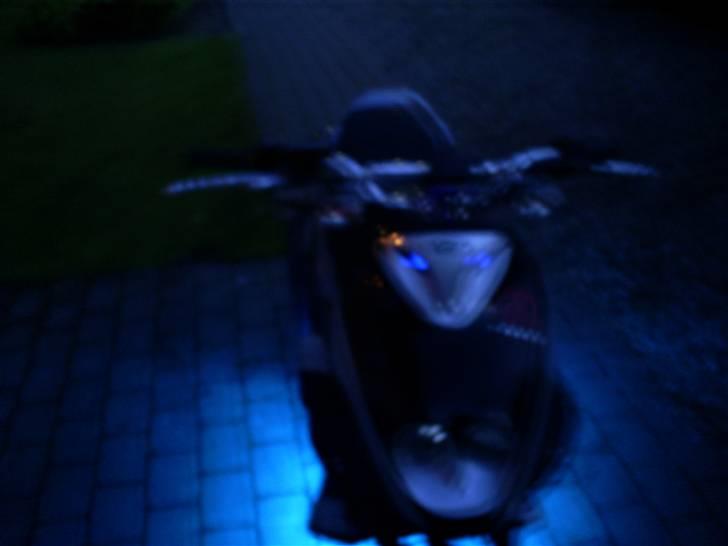 PGO PMX Naked billede 13