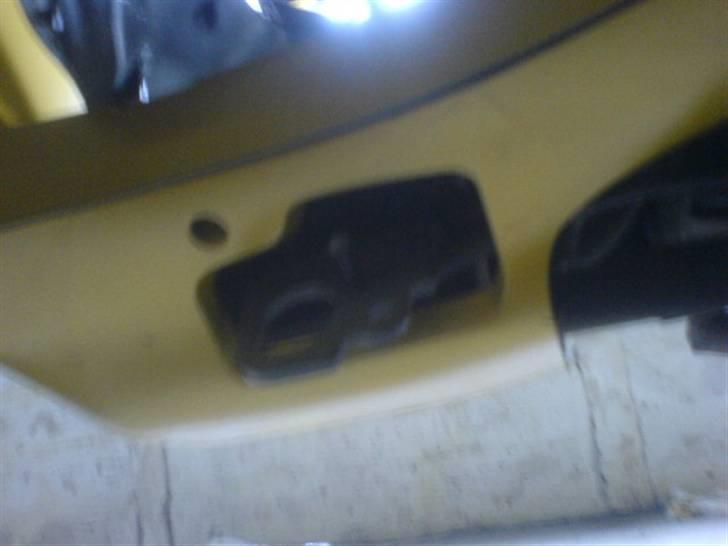 PGO PMX Sport STJÅLET - Bundskjolet også malet guld THE GOLDEN HAWK billede 18