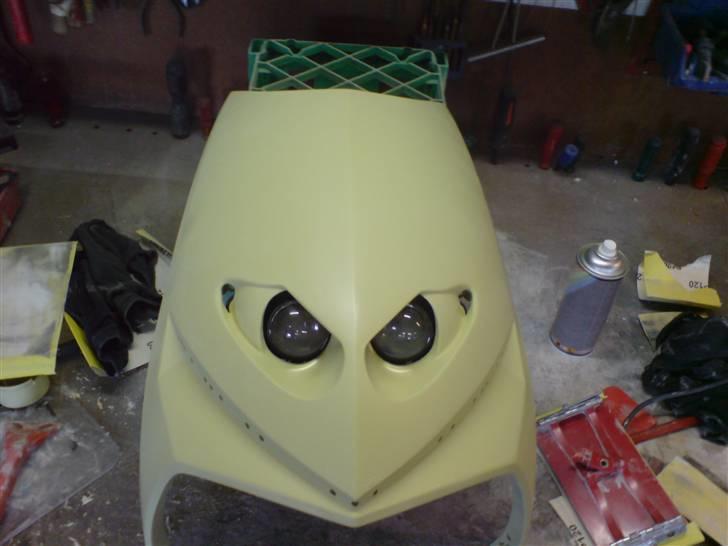 Suzuki Estilete - syndes også lige at den skulle have lidt bad boys øjne:D billede 17