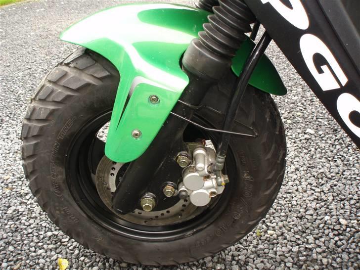 PGO Hot 50 - 2 stemplet skivebremse caliber billede 13