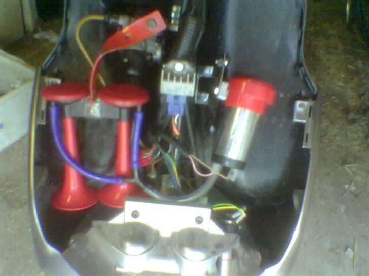 Yamaha jog R ( Lyby´s) billede 8