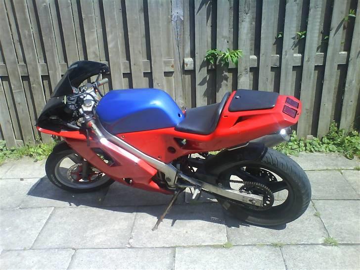 Derbi GPR50R (SOLGT) billede 3