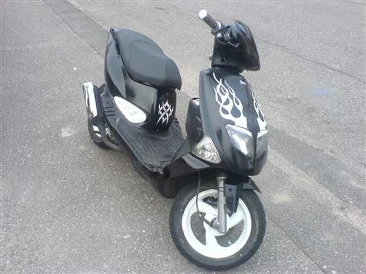 PGO A Dr.Big | BYTTET TIL HOT - det var den dag jeg købte den :) . den er da flot ? :D billede 6